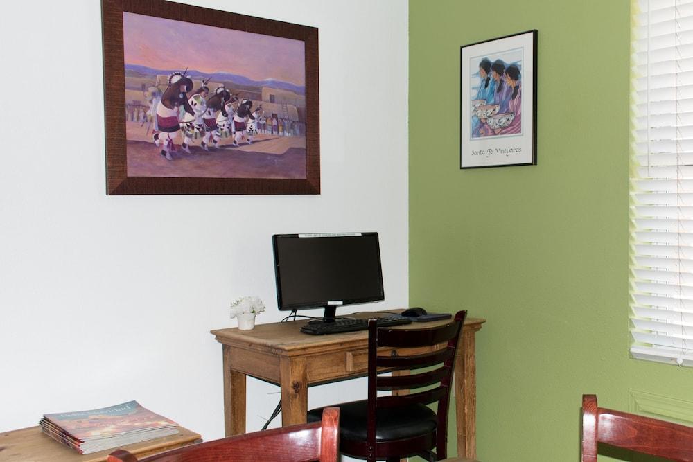 The Santa Fe Suites Luaran gambar